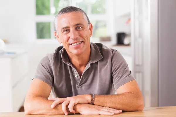 Carlos Ramírez